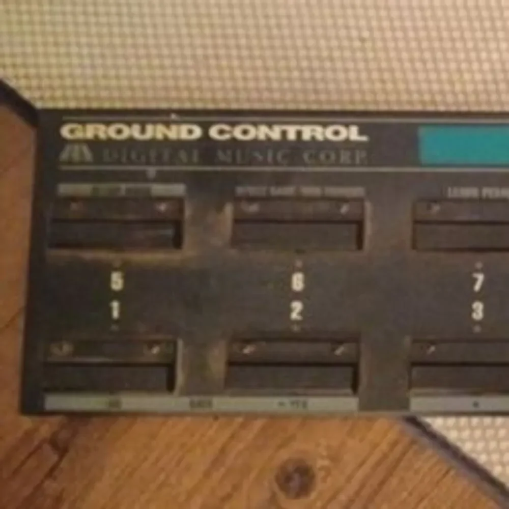 Digital Music Corp Ground Control MIDI foot controller